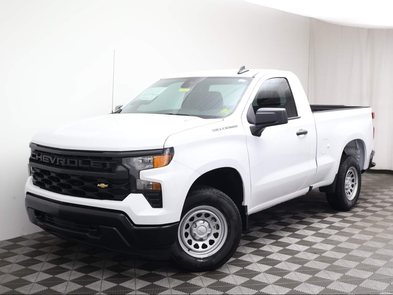 2026 Chevrolet Silverado WT's photo
