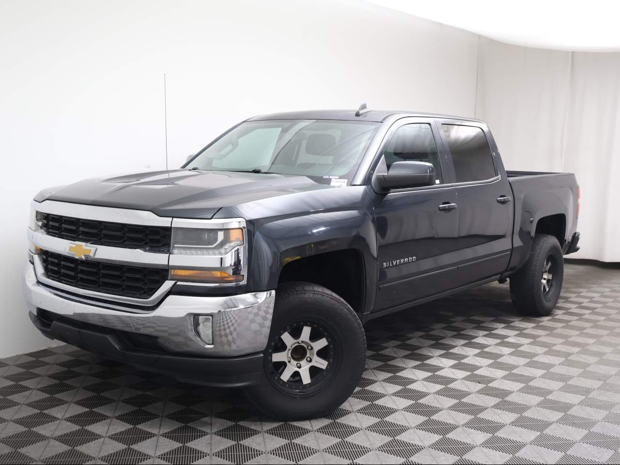 2018 Chevrolet Silverado 1500 LT Crew Cab