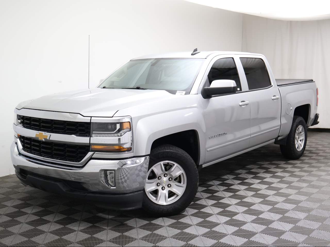 2017 Chevrolet Silverado 1500 LT Crew Cab