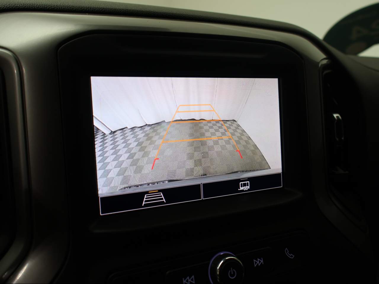 2024 Chevrolet Silverado 1500 Custom - Photo 13