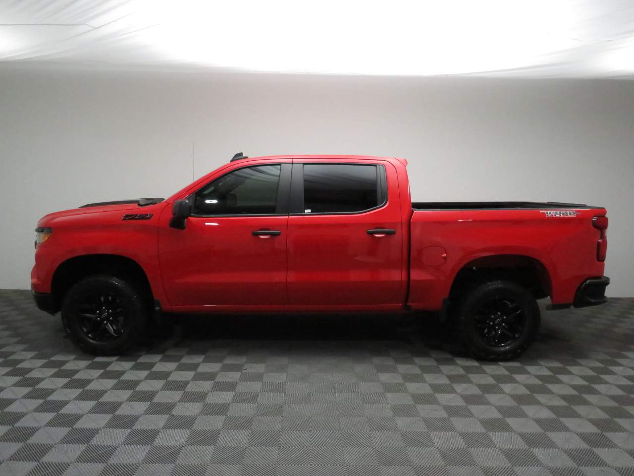 2024 Chevrolet Silverado 1500 Custom Trail Boss Crew Cab