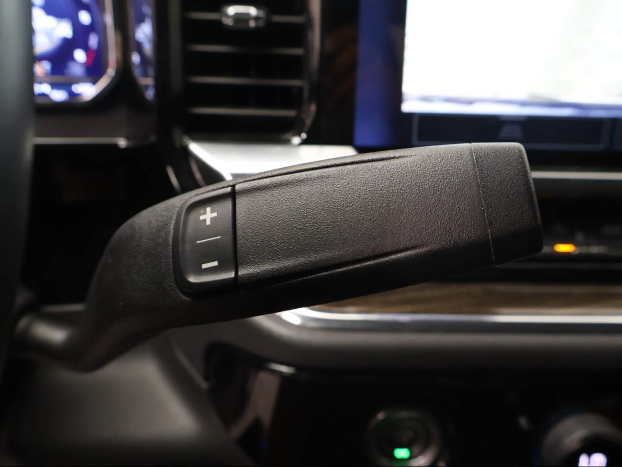 2023 Chevrolet Silverado 1500 LT Crew Cab