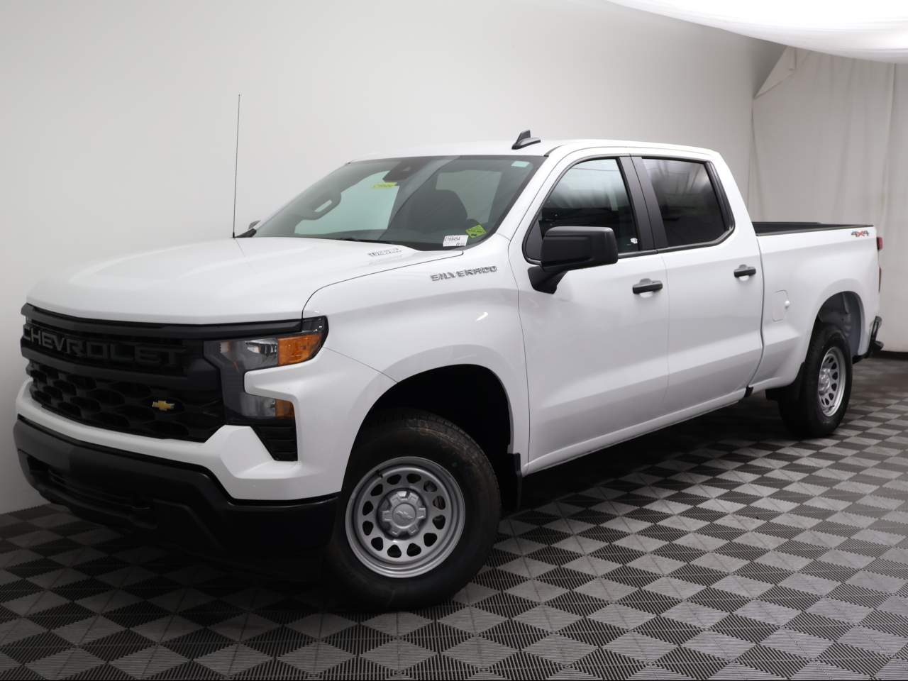 2025 Chevrolet Silverado 1500 Crew Cab Work Truck 4WD
