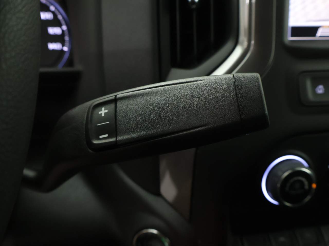 2025 Chevrolet Silverado 1500 Crew Cab Work Truck 4WD
