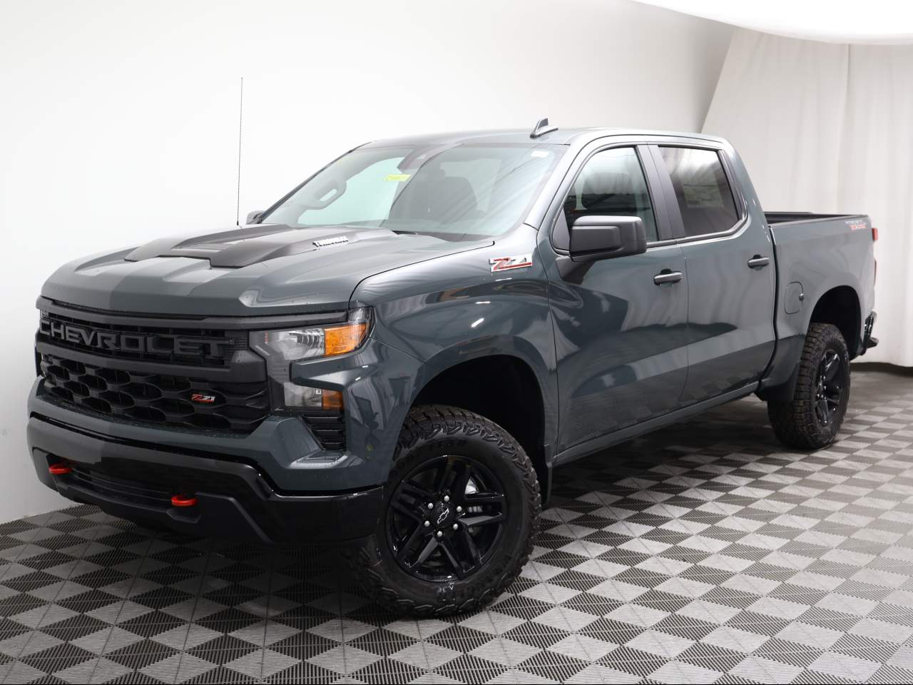 2026 Chevrolet Silverado 1500 Crew Cab Custom Trail Boss 4WD