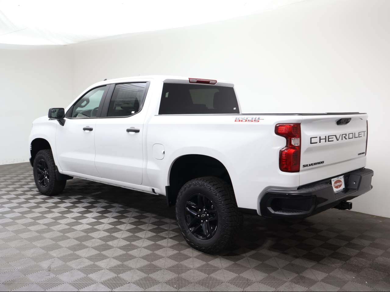 2026 Chevrolet Silverado 1500 Crew Cab Custom Trail Boss 4WD