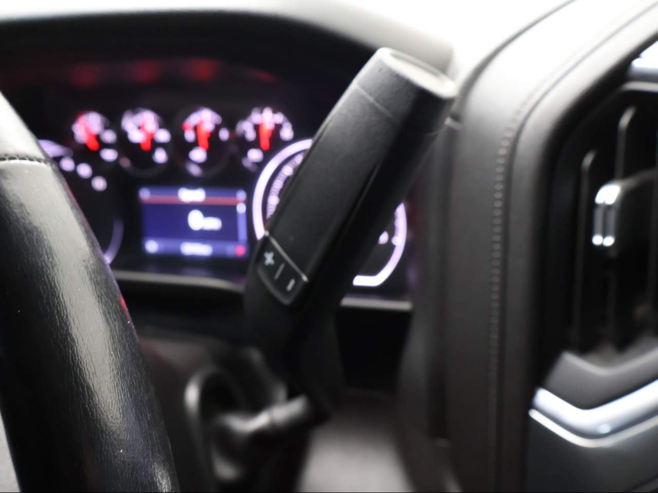 2020 Chevrolet Silverado 1500 RST Crew Cab