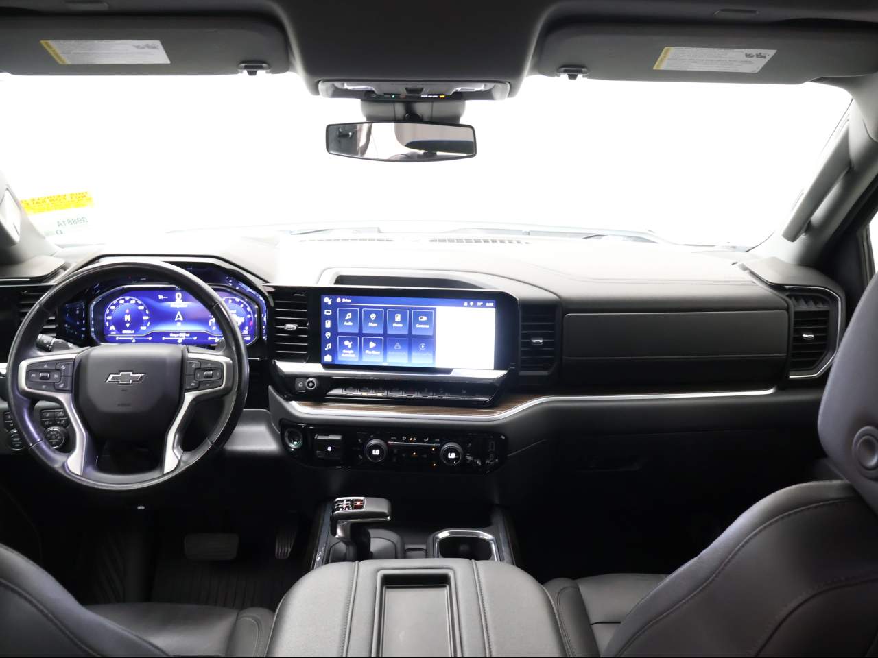 2022 Chevrolet Silverado 1500 RST - Photo 9
