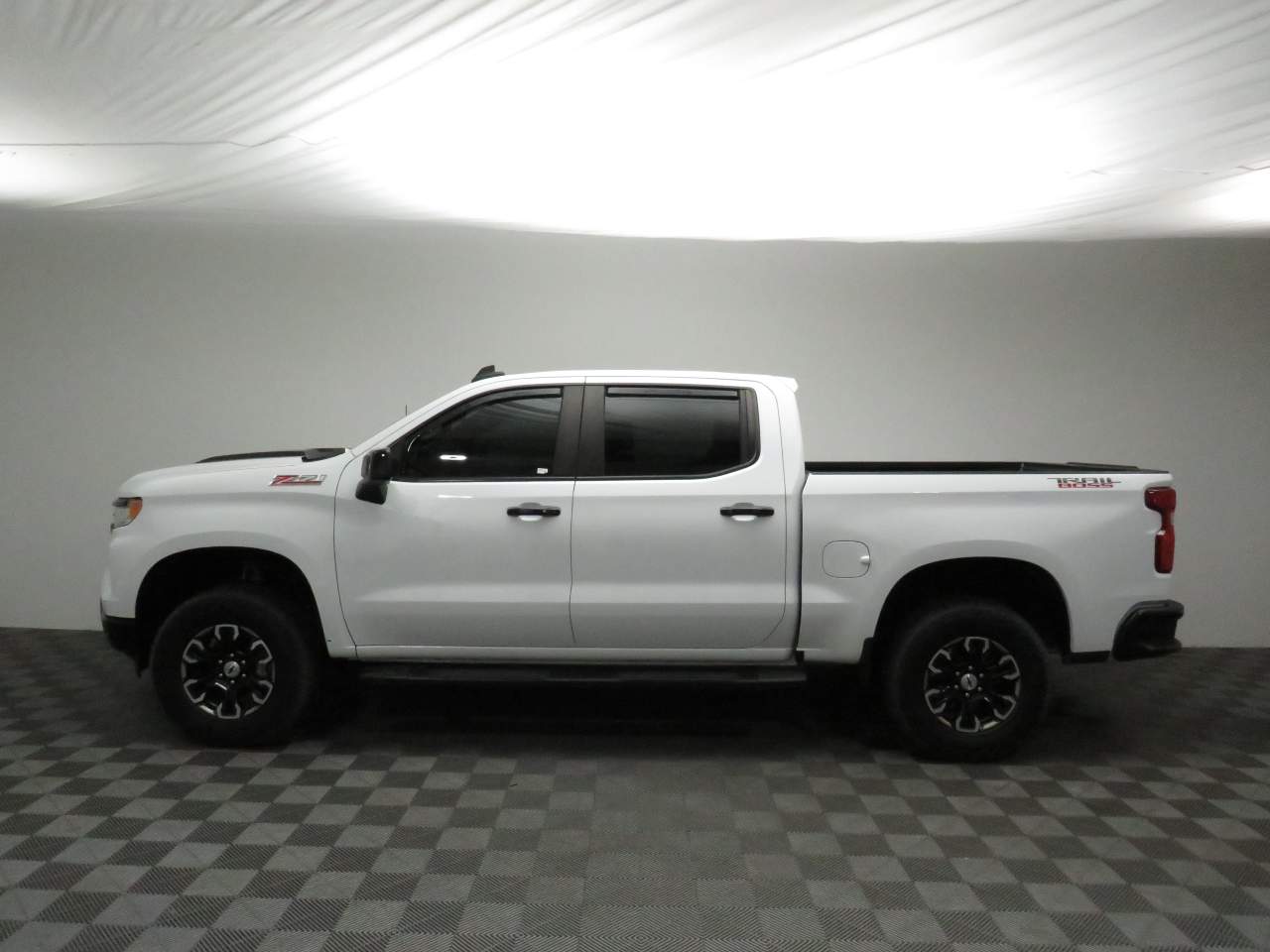 2023 Chevrolet Silverado 1500 LT Trail Boss Crew Cab