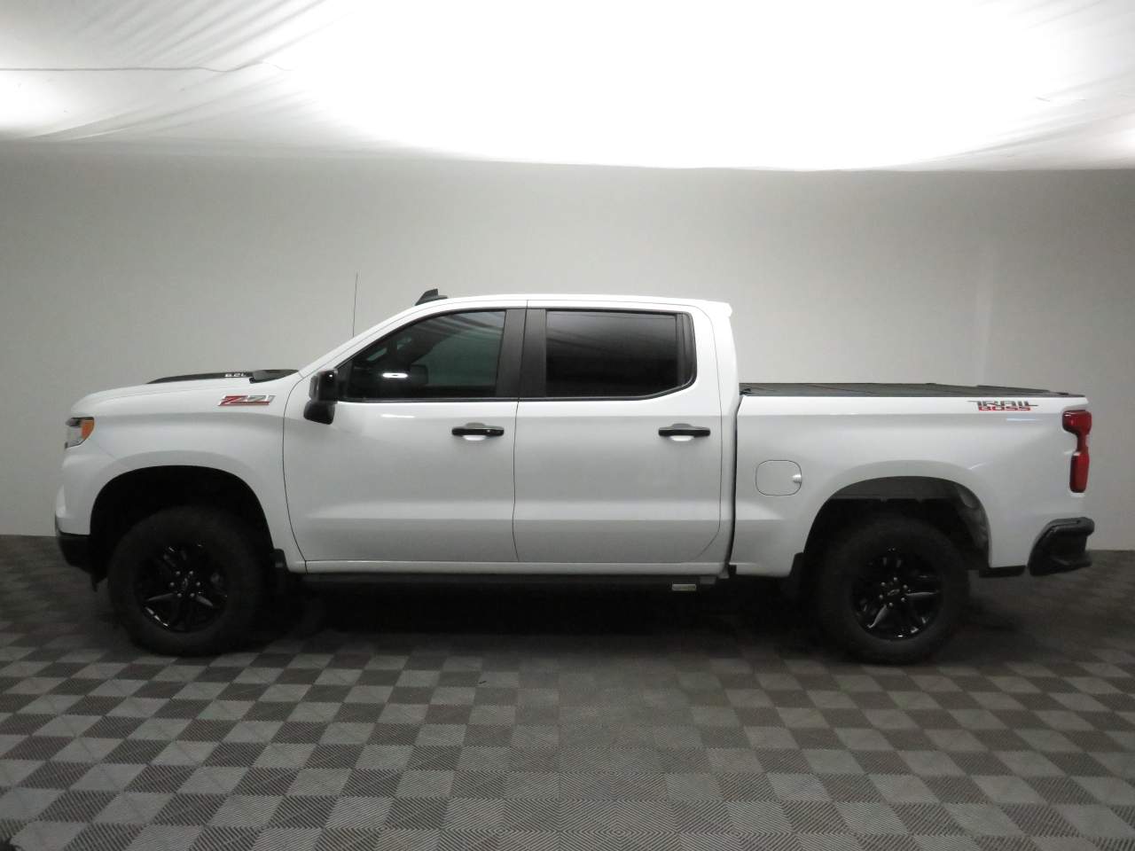 2023 Chevrolet Silverado 1500 LT Trail Boss Crew Cab