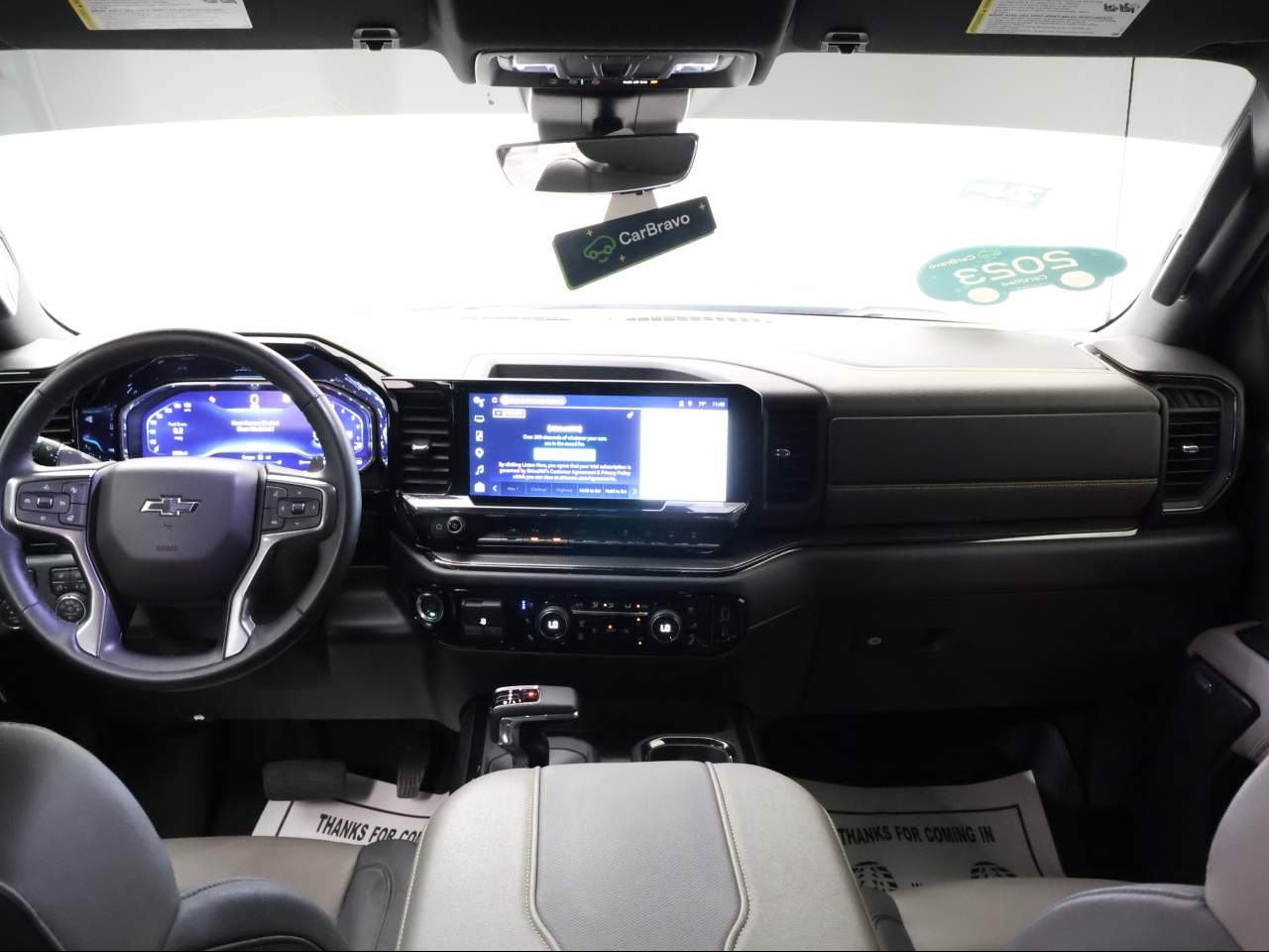 2023 Chevrolet Silverado 1500 ZR2 - Photo 9