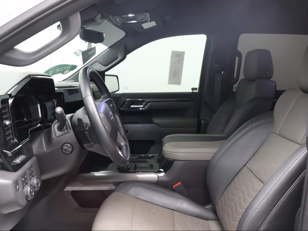 2023 Chevrolet Silverado 1500 ZR2 - Photo 7