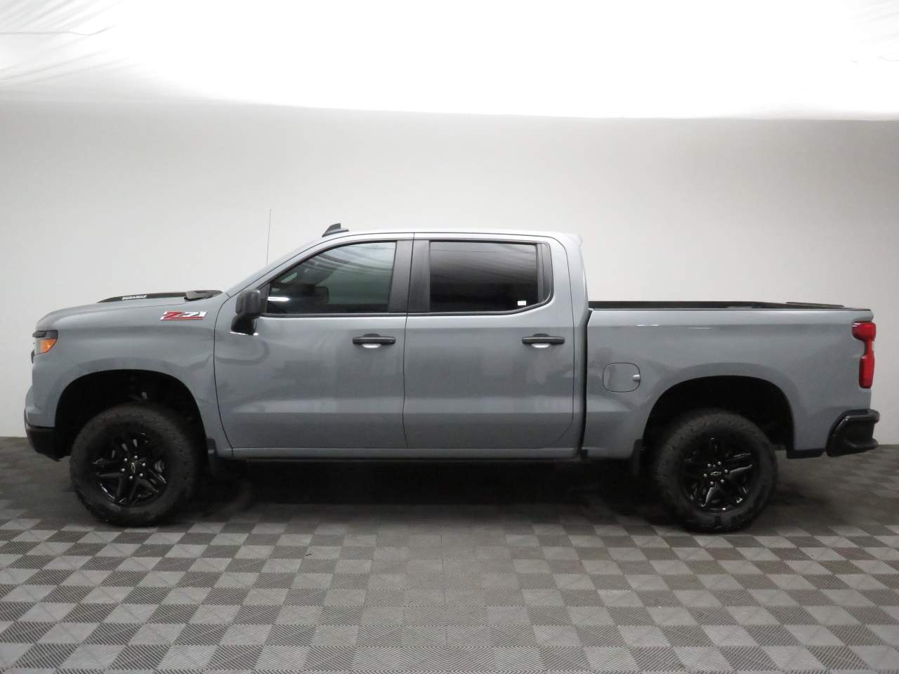 2025 Chevrolet Silverado 1500 Custom Trail Boss Crew Cab