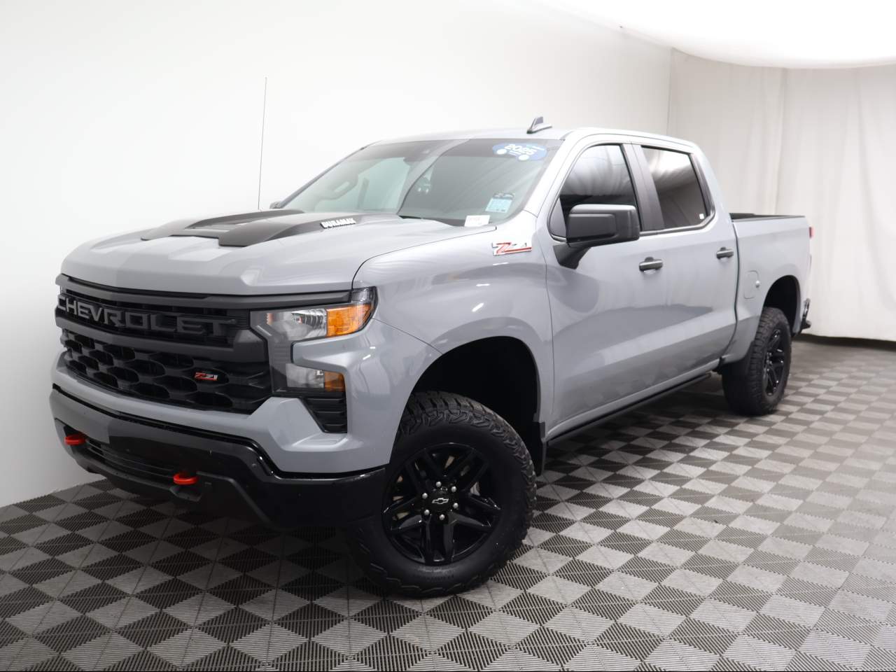 2025 Chevrolet Silverado 1500 Custom Trail Boss Crew Cab