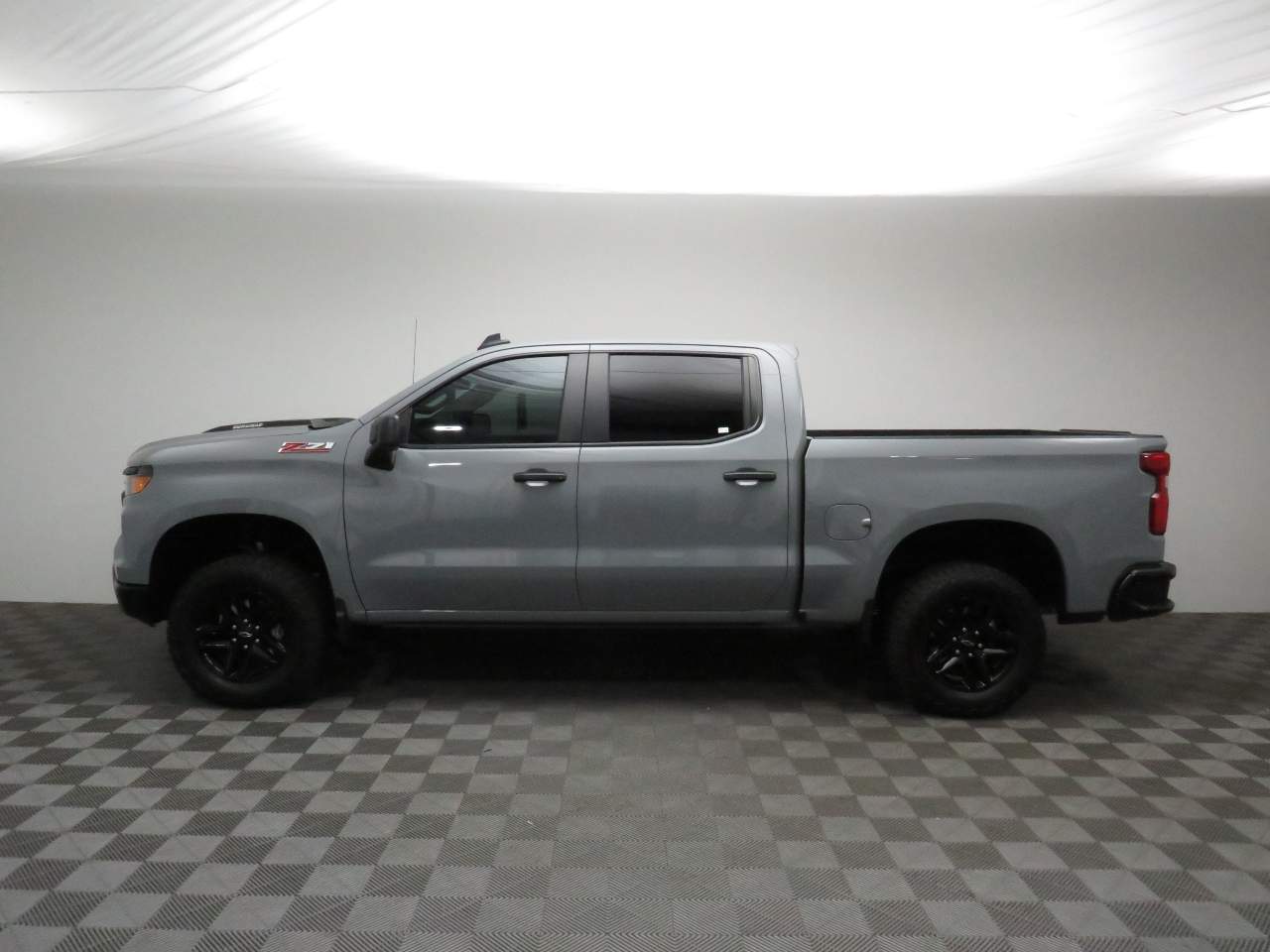 2025 Chevrolet Silverado 1500 Custom Trail Boss Crew Cab