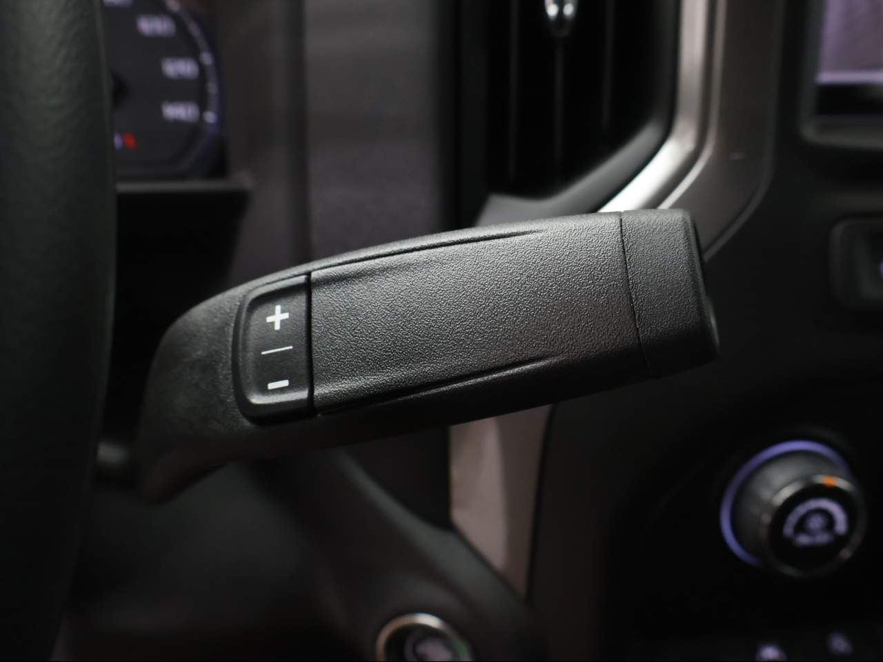 2026 Chevrolet Silverado 1500 Crew Cab Custom Trail Boss 4WD