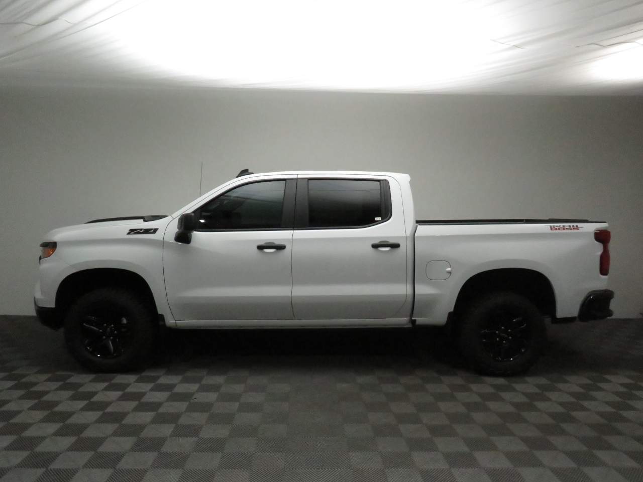 2026 Chevrolet Silverado 1500 Crew Cab Custom Trail Boss 4WD