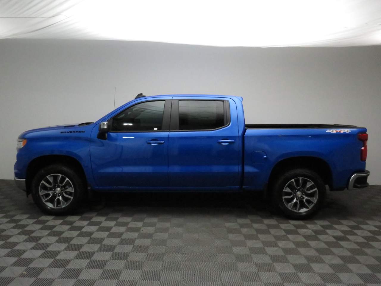 2026 Chevrolet Silverado 1500 Crew Cab 1LT 4WD