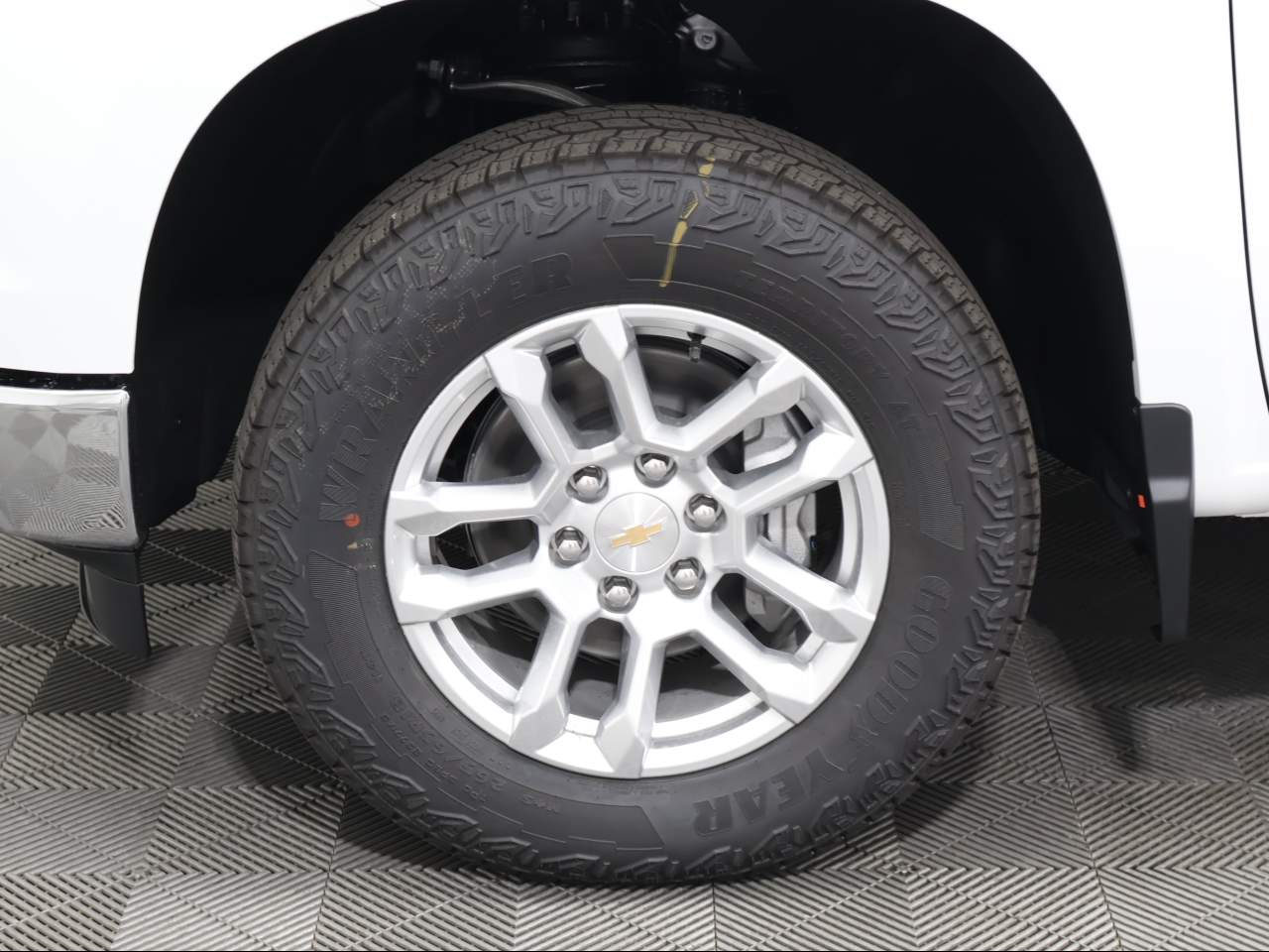 2026 Chevrolet Silverado 1500 LT - Photo 5