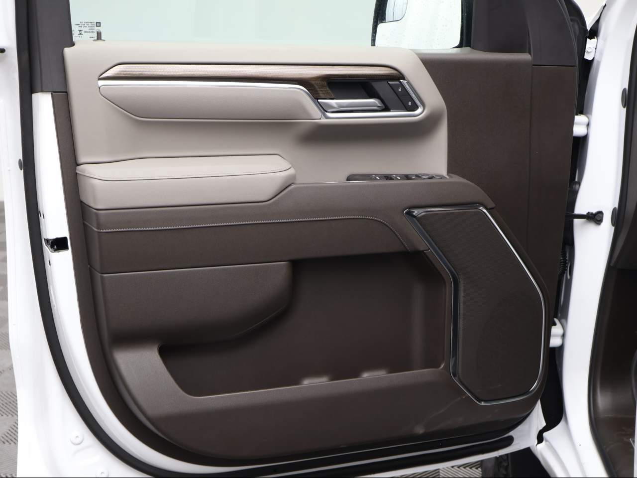 2026 Chevrolet Silverado 1500 LT - Photo 6