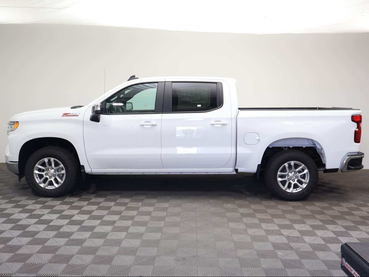 2026 Chevrolet Silverado 1500 Crew Cab 1LT 4WD