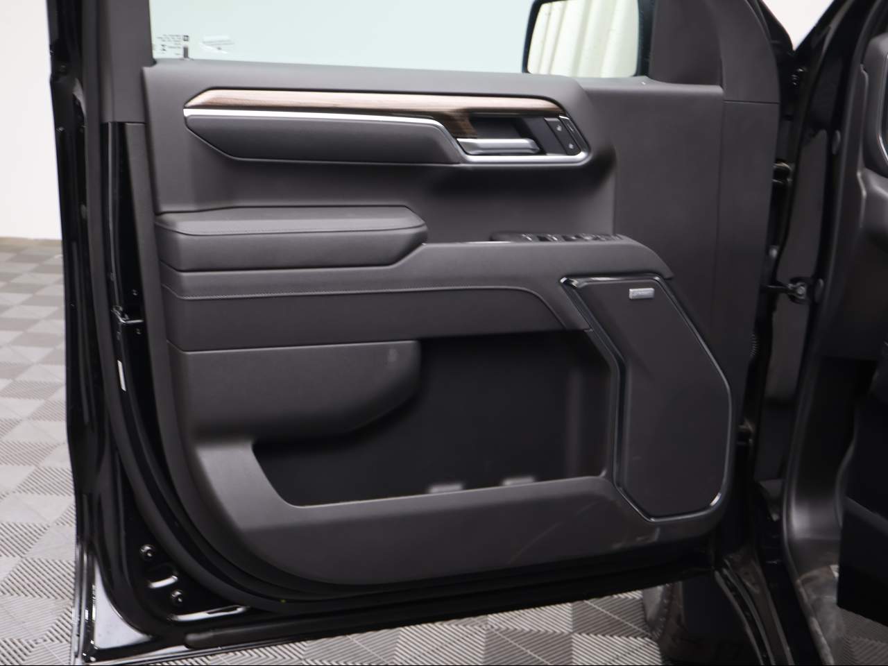 2026 Chevrolet Silverado 1500 RST - Photo 7