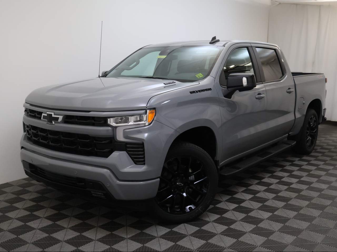 2025 Chevrolet Silverado 1500 Crew Cab RST 4WD