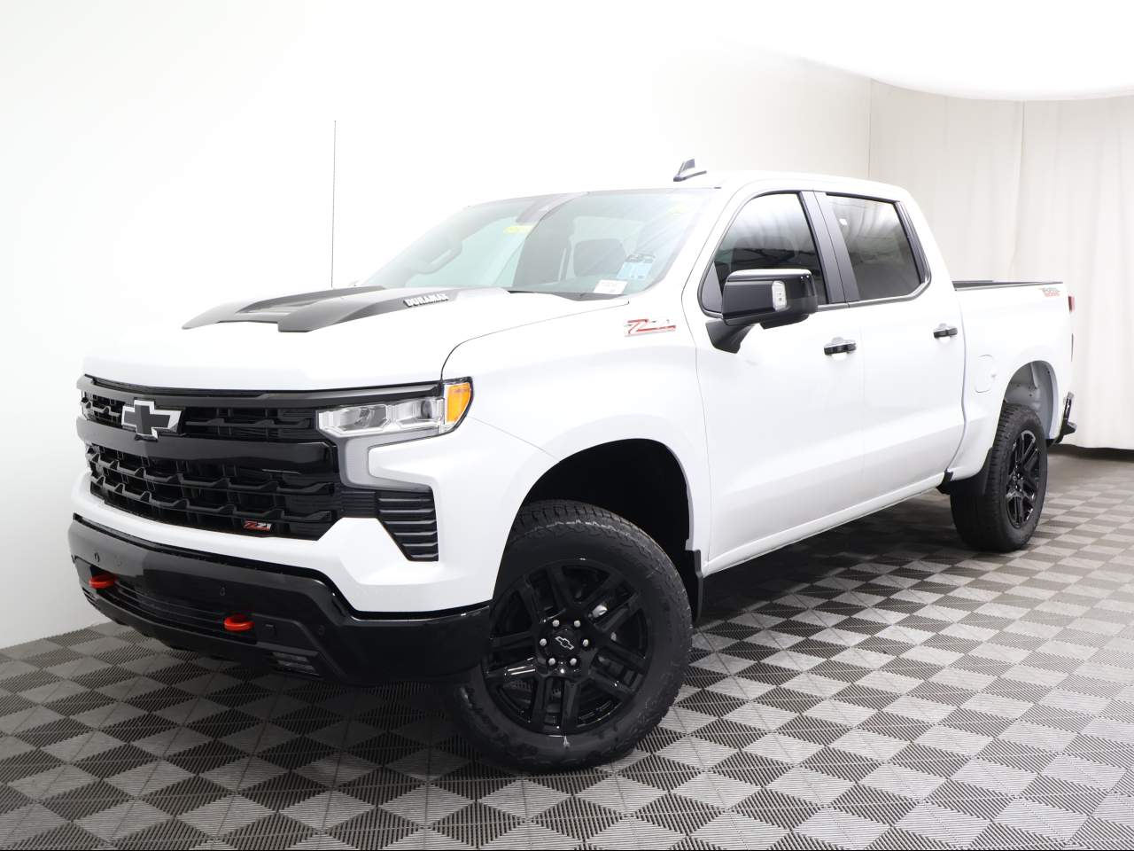 2026 Chevrolet Silverado 1500 Crew Cab 2LT Trail Boss 4WD