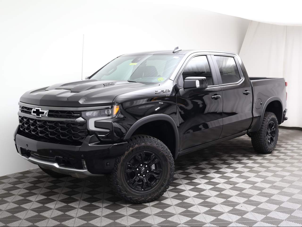 2026 Chevrolet Silverado 1500 Crew Cab ZR2 4WD