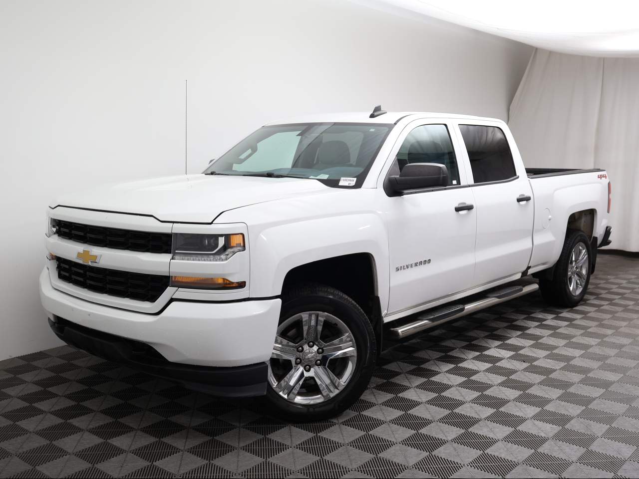 2018 Chevrolet Silverado 1500 Custom Crew Cab