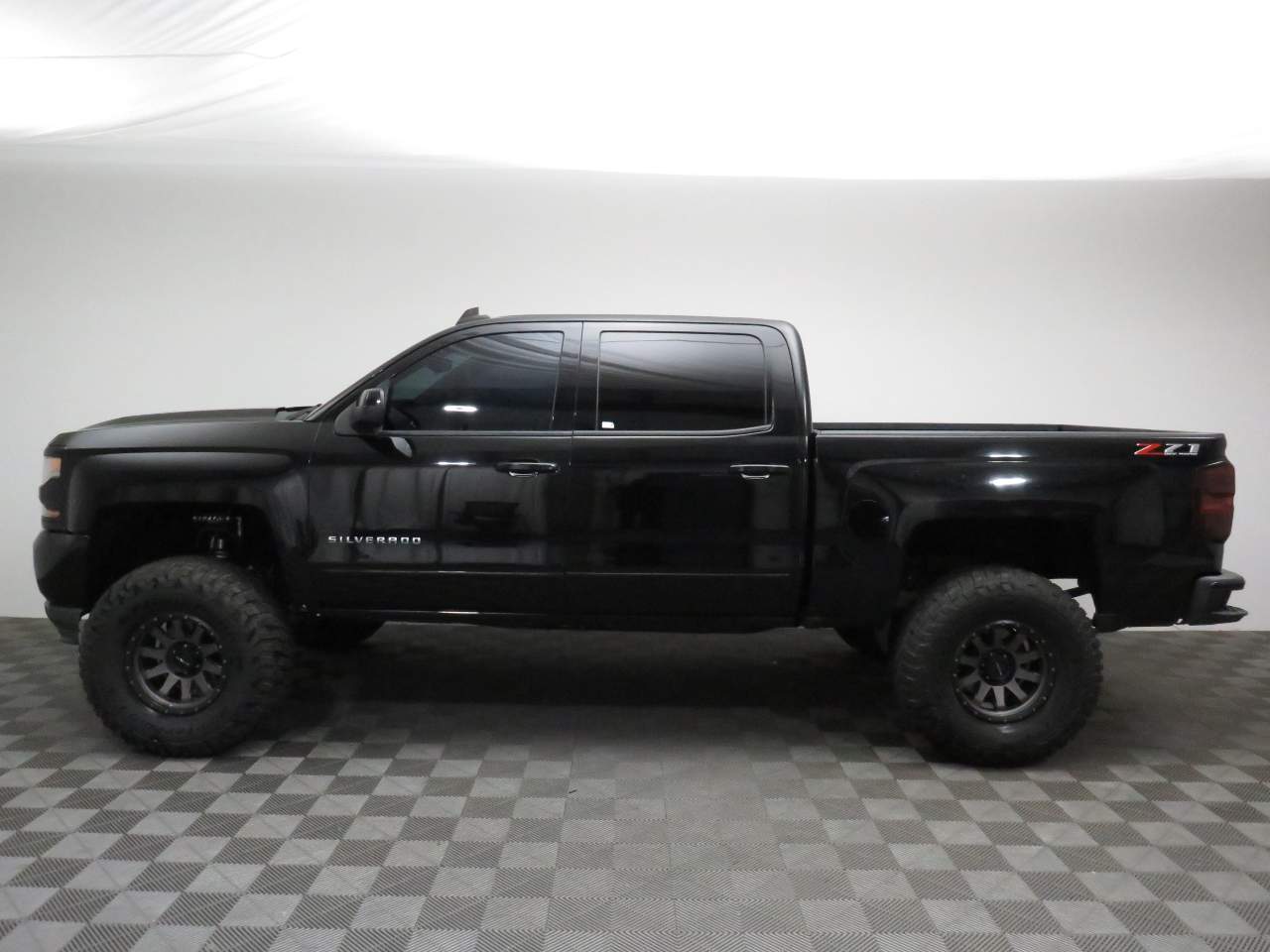 2018 Chevrolet Silverado 1500 LT Z71 Crew Cab