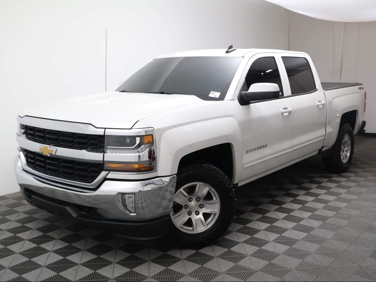 2018 Chevrolet Silverado 1500 LT Crew Cab