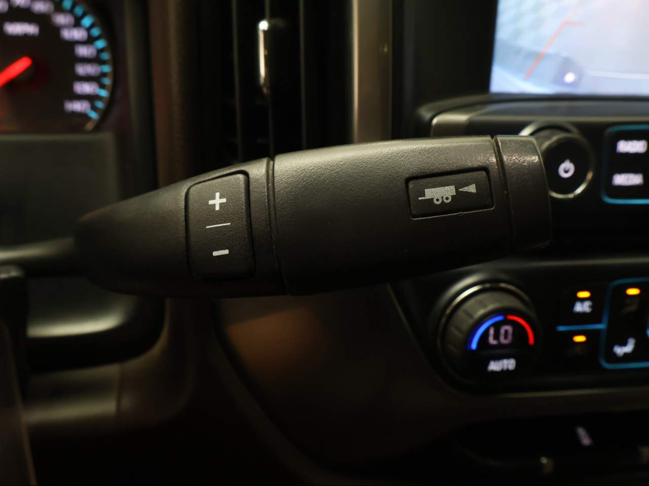 2018 Chevrolet Silverado 1500 LT Crew Cab