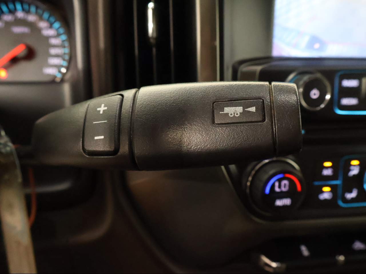 2018 Chevrolet Silverado 1500 LT Crew Cab