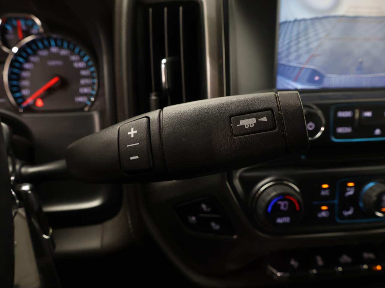 2018 Chevrolet Silverado 1500 LTZ Crew Cab