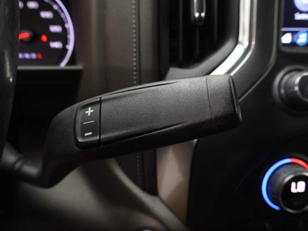 2020 Chevrolet Silverado 1500 LT Crew Cab
