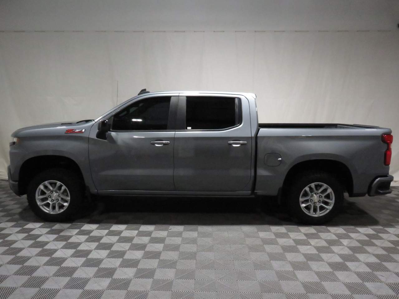 2020 Chevrolet Silverado 1500 RST Crew Cab