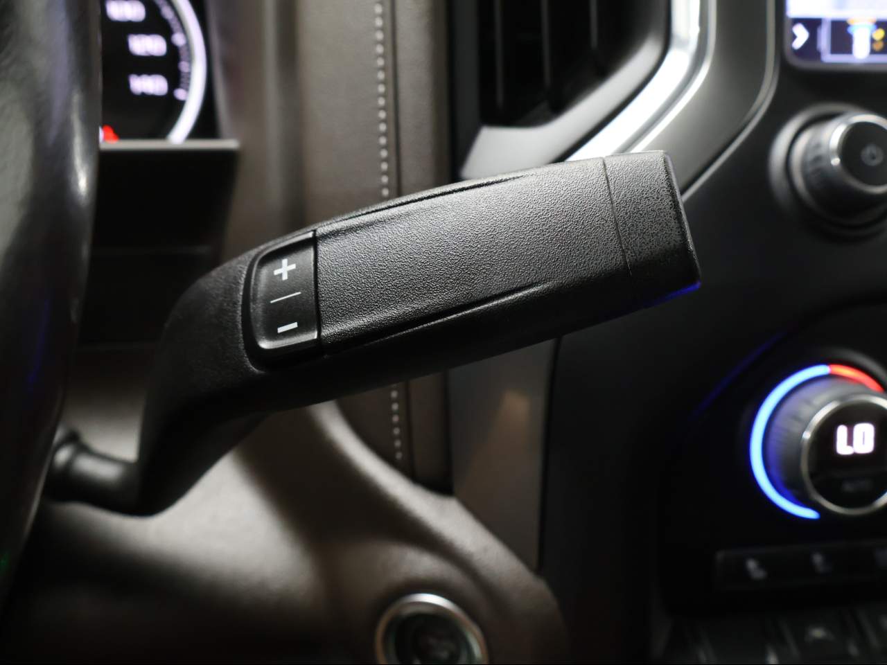 2022 Chevrolet Silverado 1500 Limited LTZ Crew Cab