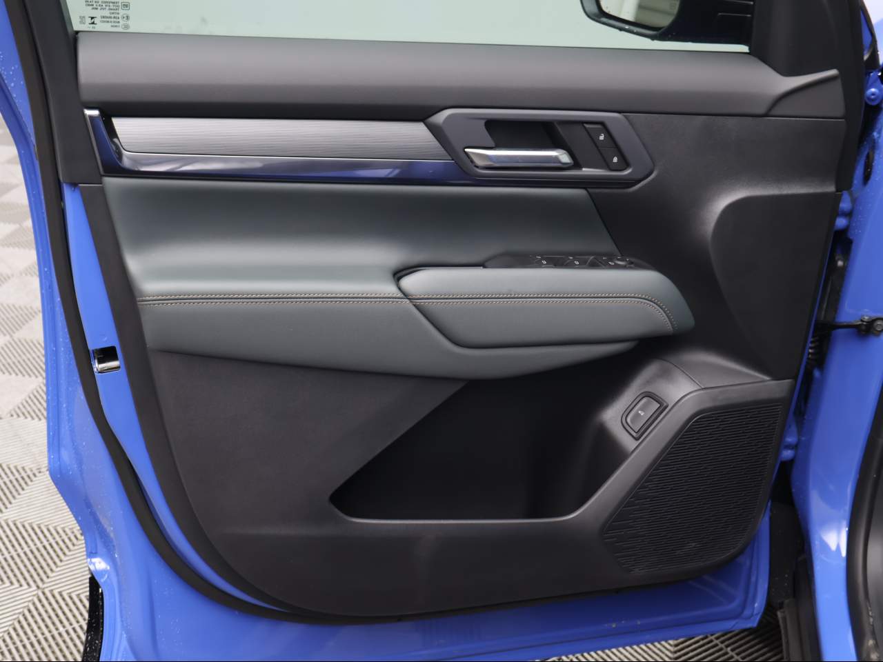 2026 GMC Terrain AT4 - Photo 7