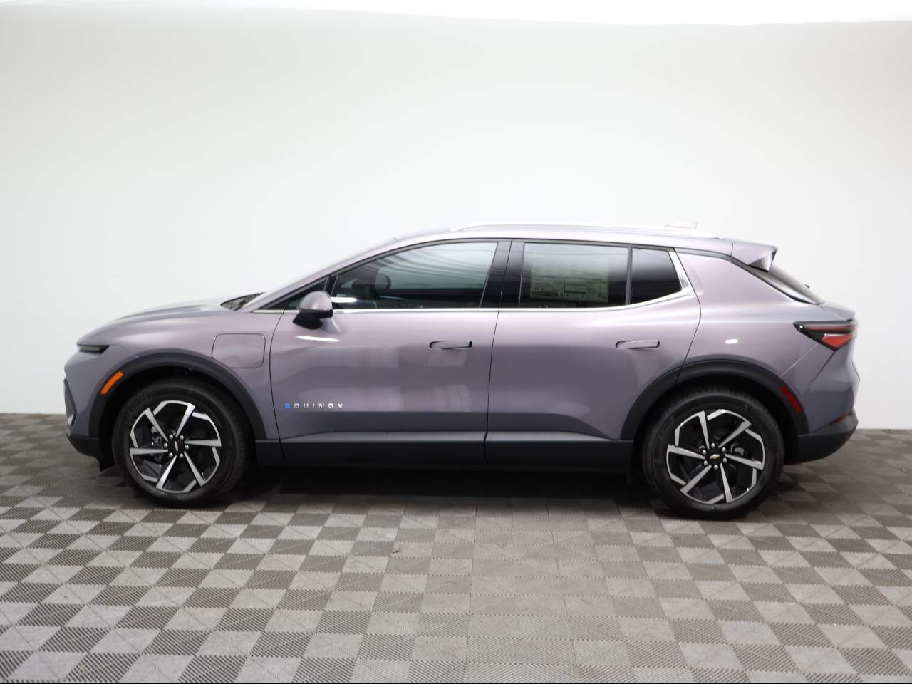 2026 Chevrolet Equinox EV 2LT 2