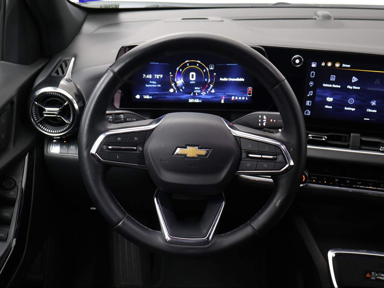 2025 Chevrolet Equinox LT - Photo 11