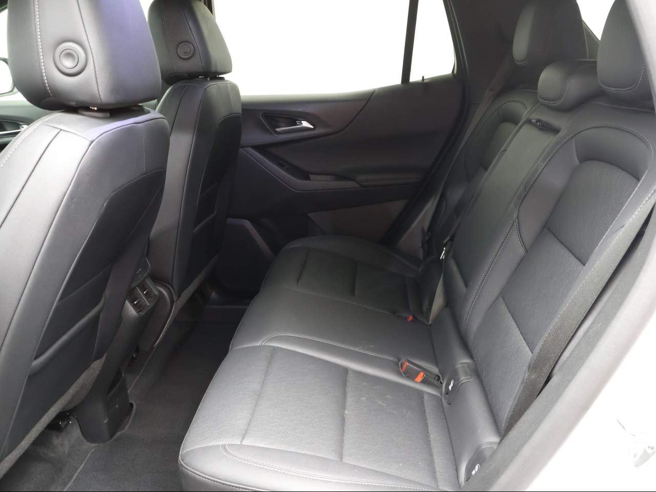 2025 Chevrolet Equinox LT - Photo 9