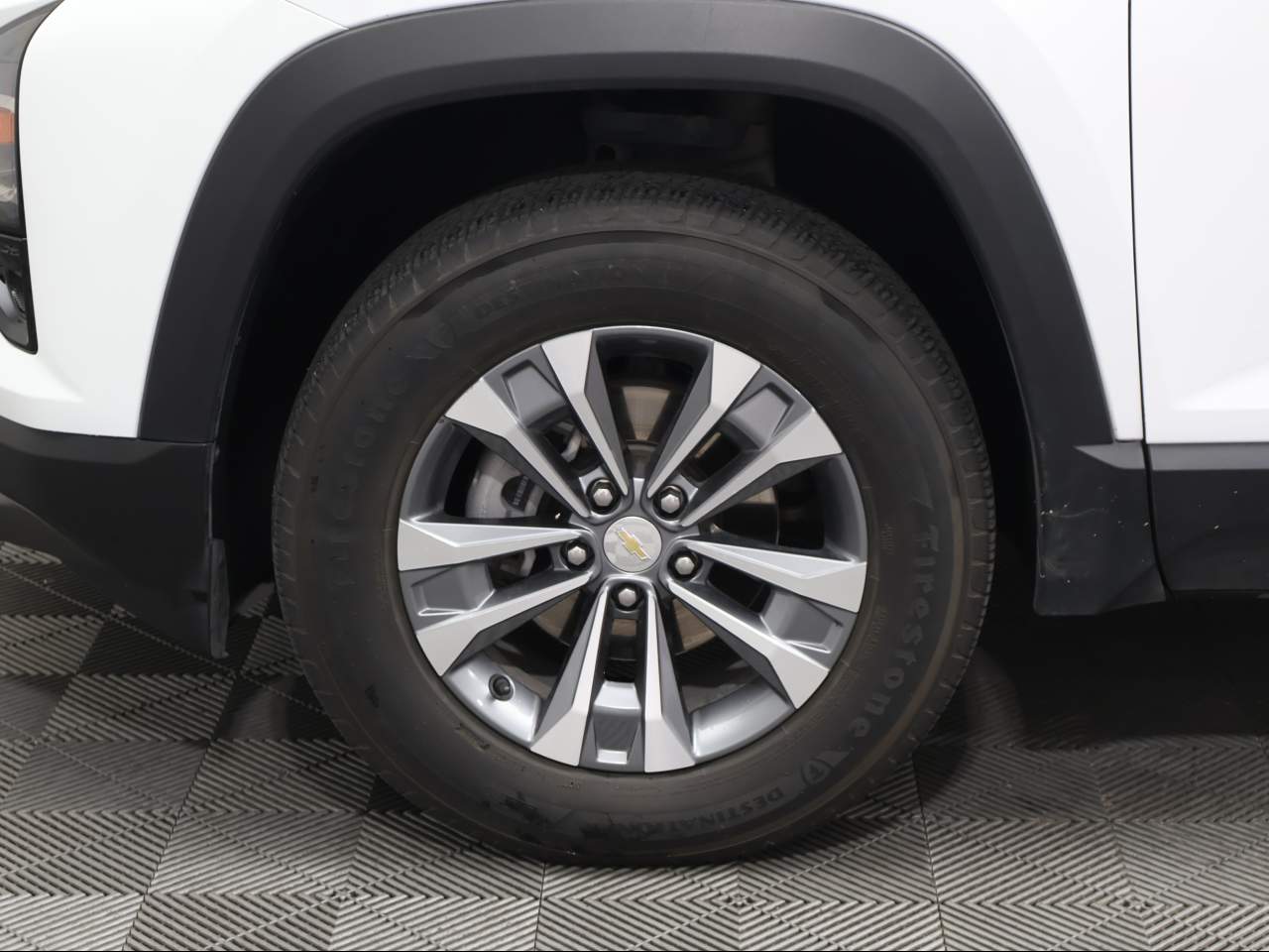 2025 Chevrolet Equinox LT - Photo 6