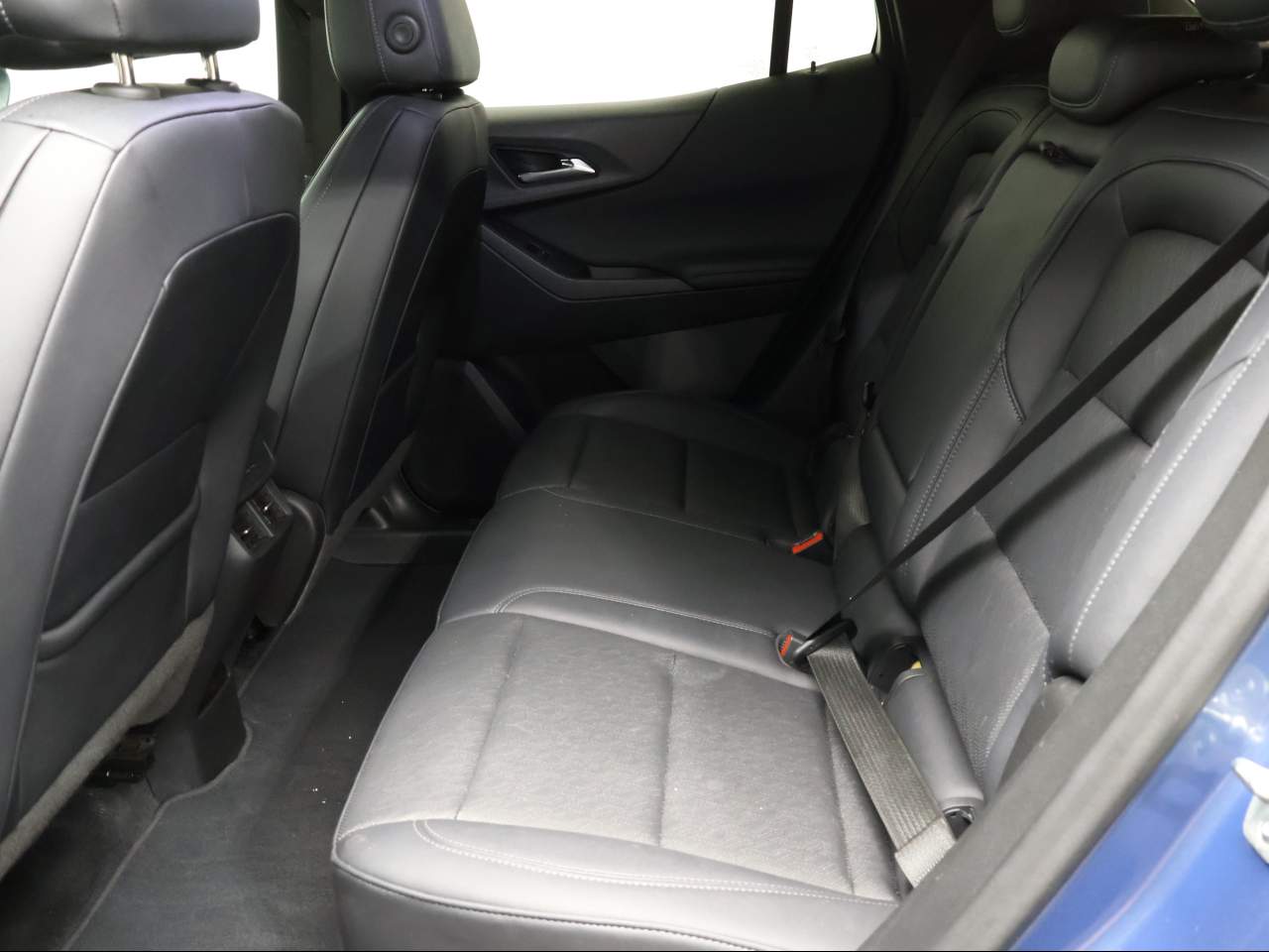 2025 Chevrolet Equinox LT - Photo 9