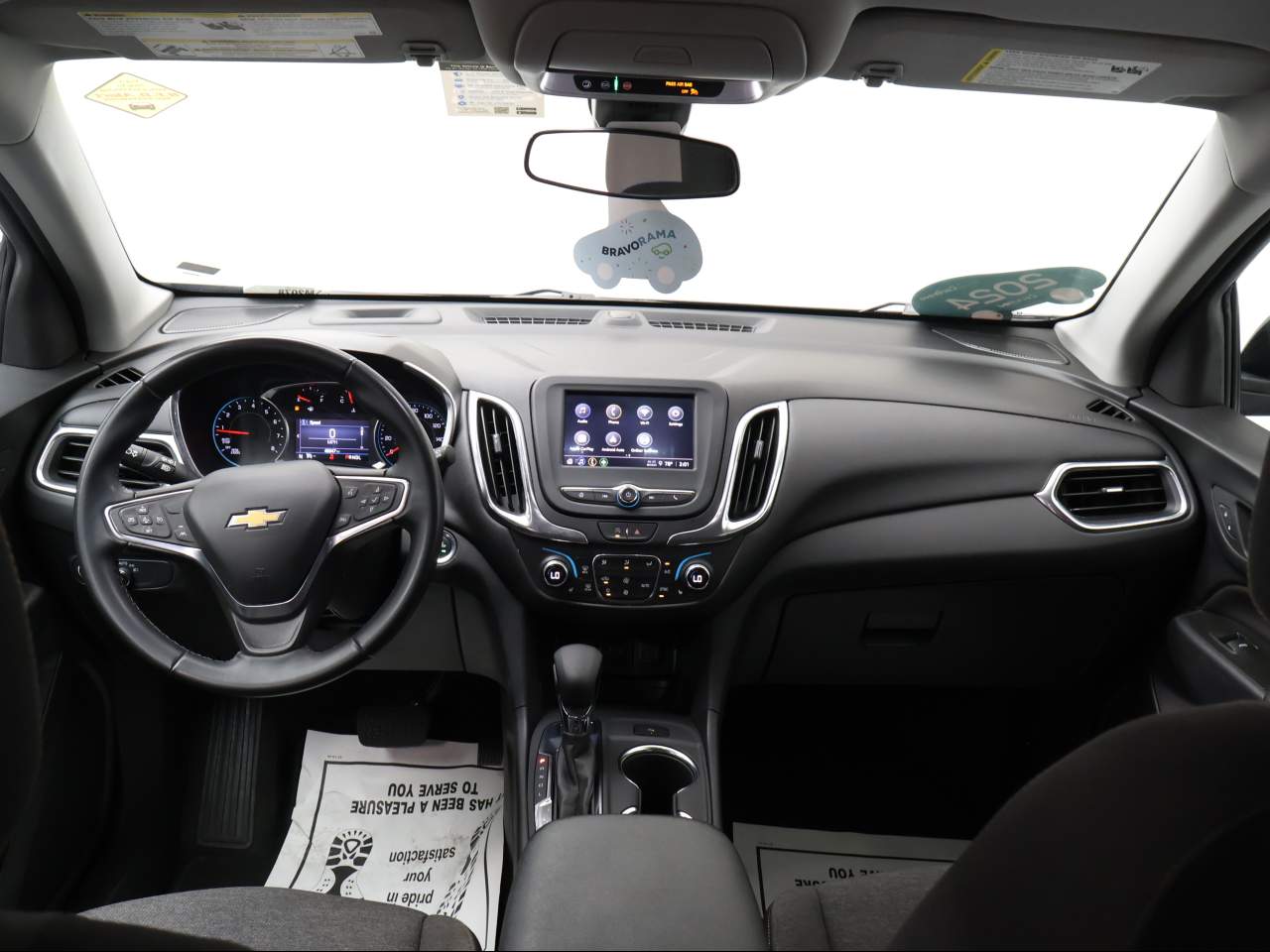 2024 Chevrolet Equinox LT - Photo 9