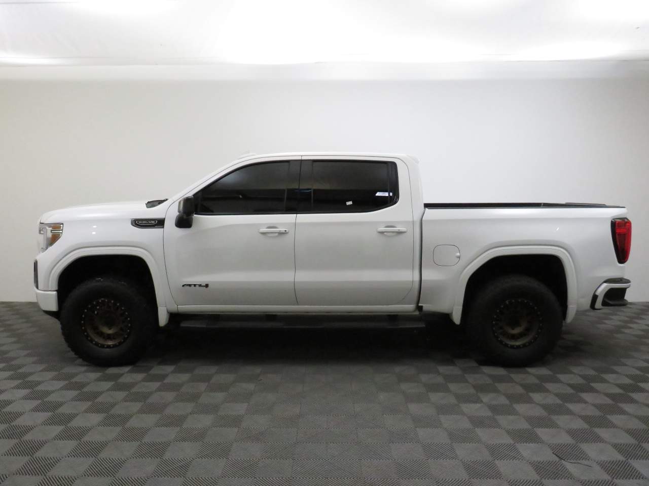 2020 GMC Sierra 1500 AT4 Crew Cab