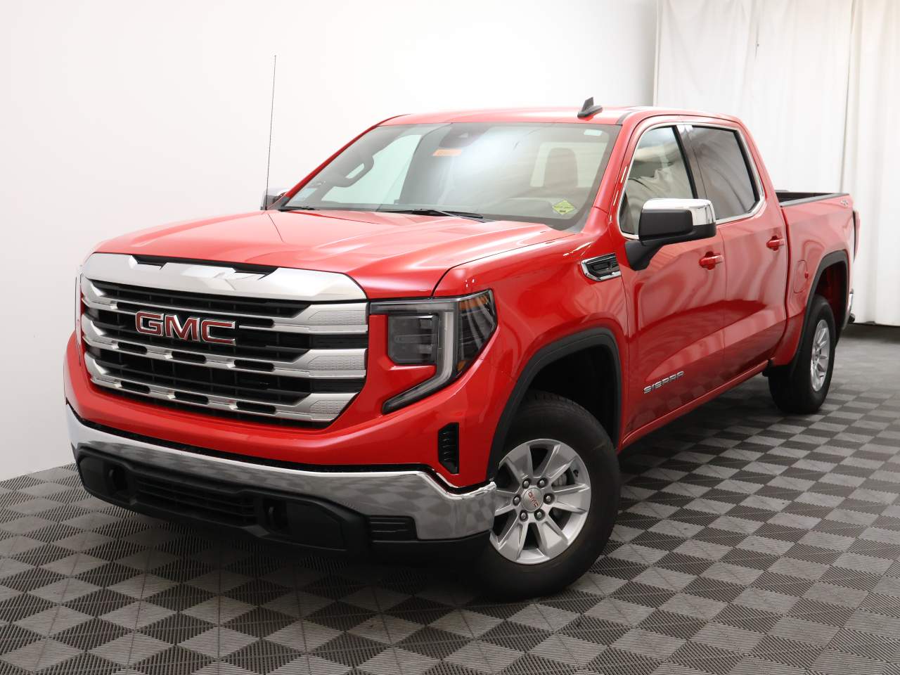 2024 GMC Sierra 1500 Crew Cab SLE 4WD