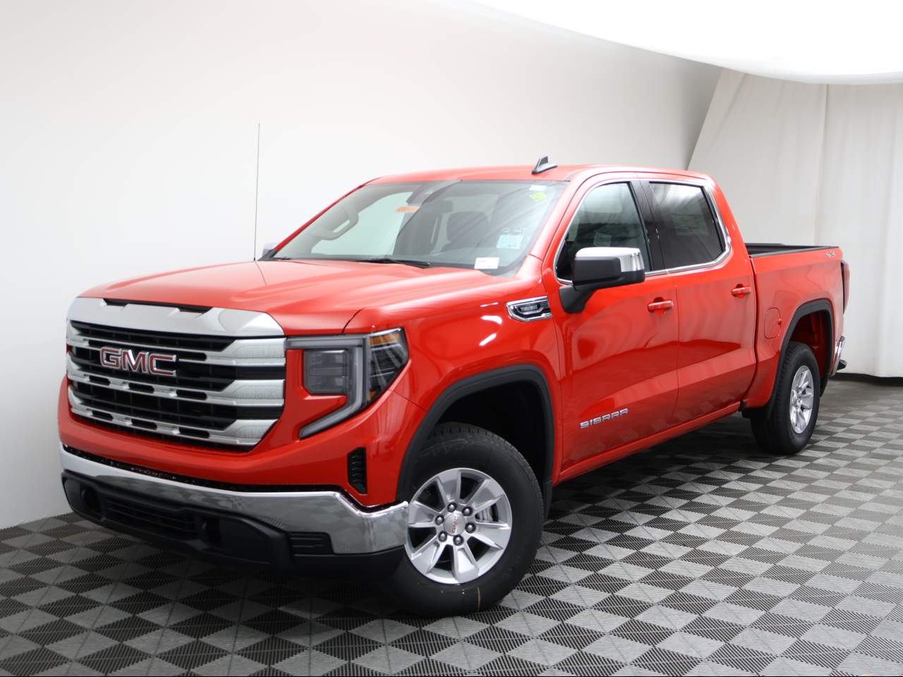 2026 GMC Sierra 1500 Crew Cab SLE 4WD