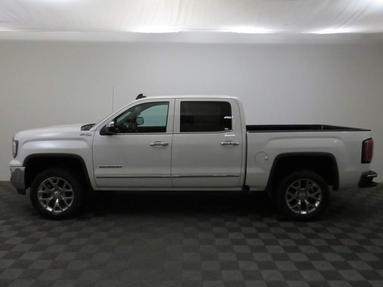 2018 GMC Sierra 1500 SLT Crew Cab