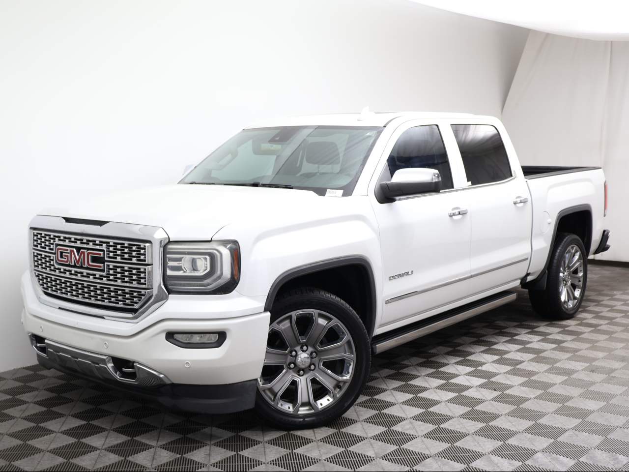 2016 GMC Sierra 1500 Denali Crew Cab